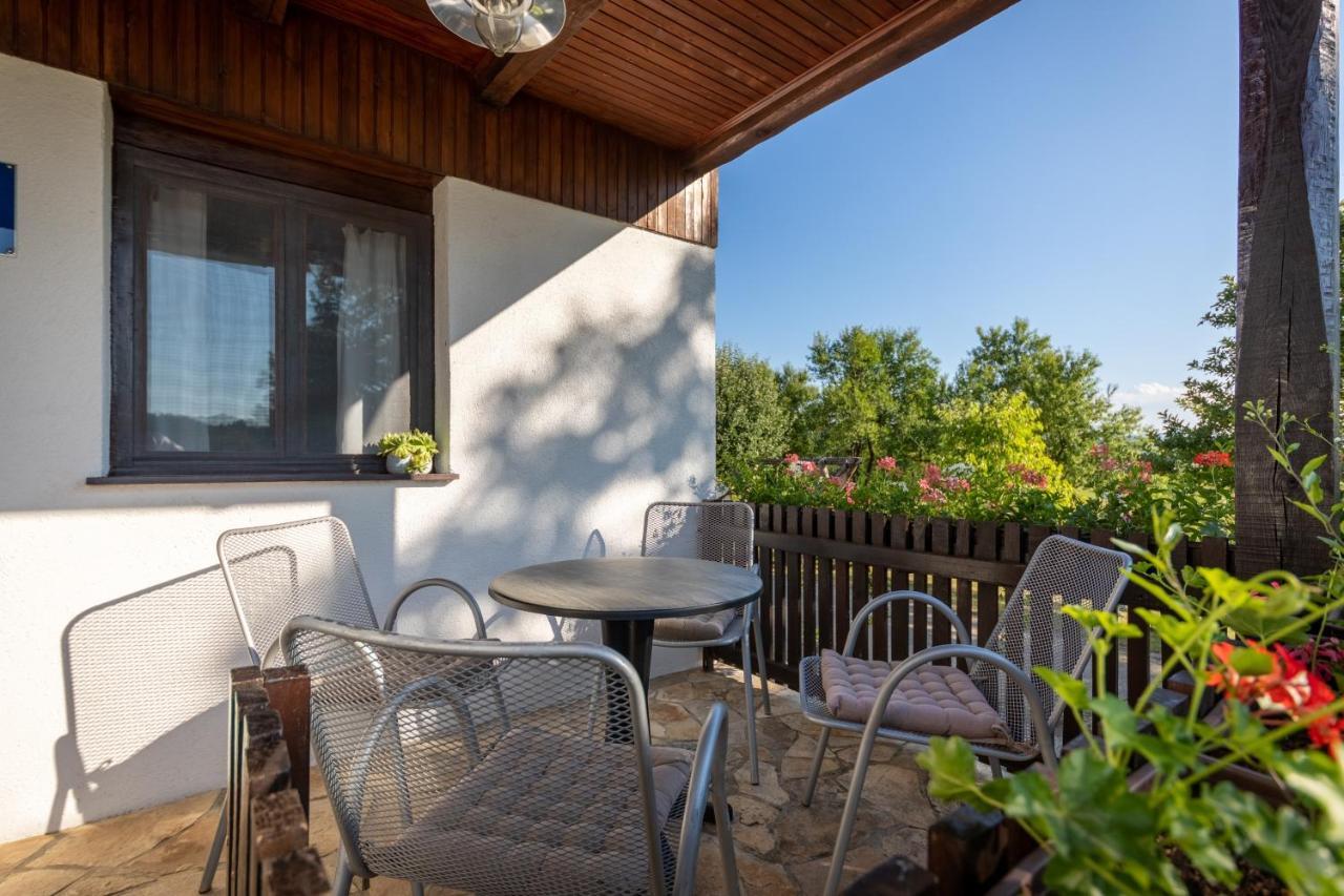 Farmstay Kotic Slunj Exteriör bild